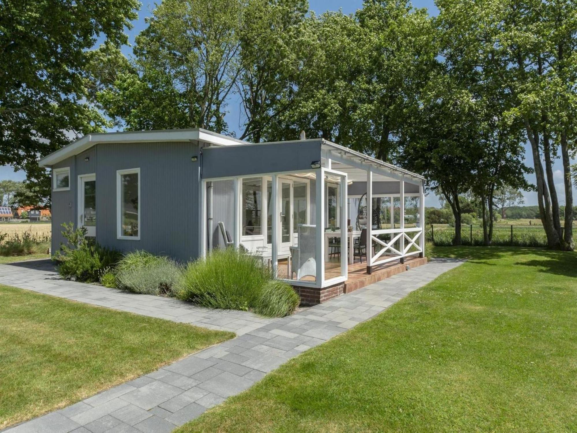 Modern Holiday Home With Large Garden Sint Maartensvlotbrug Exterior photo