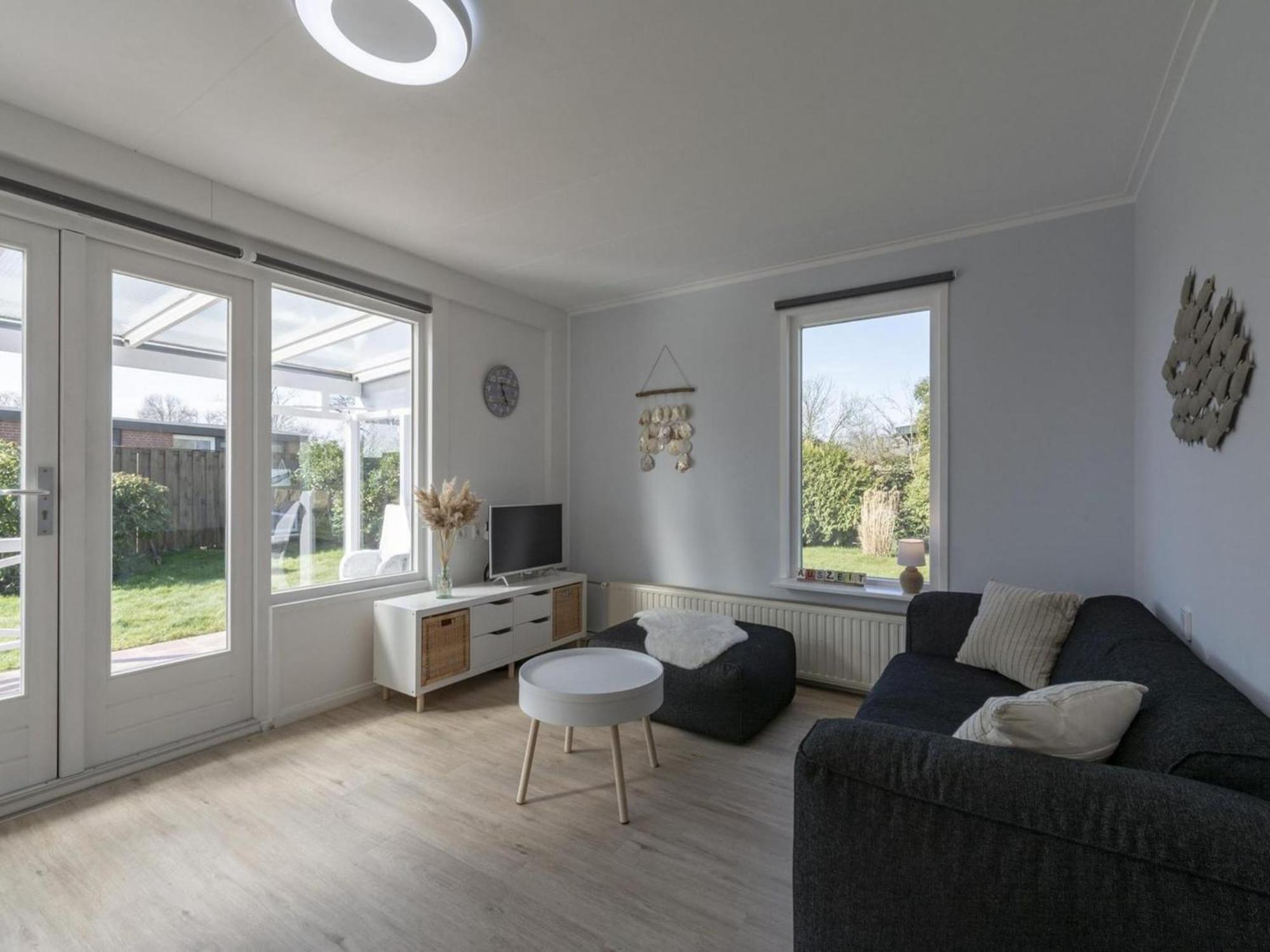 Modern Holiday Home With Large Garden Sint Maartensvlotbrug Exterior photo